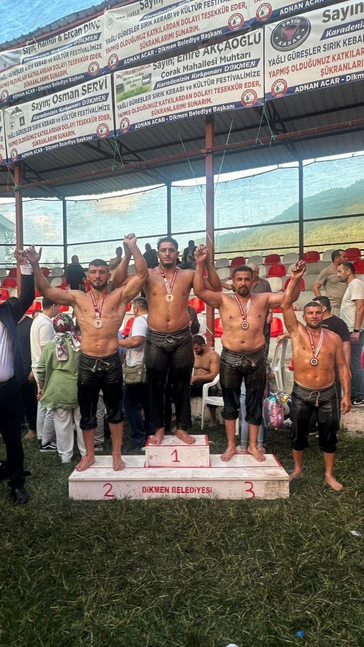 Muhammed Enes Özcan’dan Altın Madalya!
